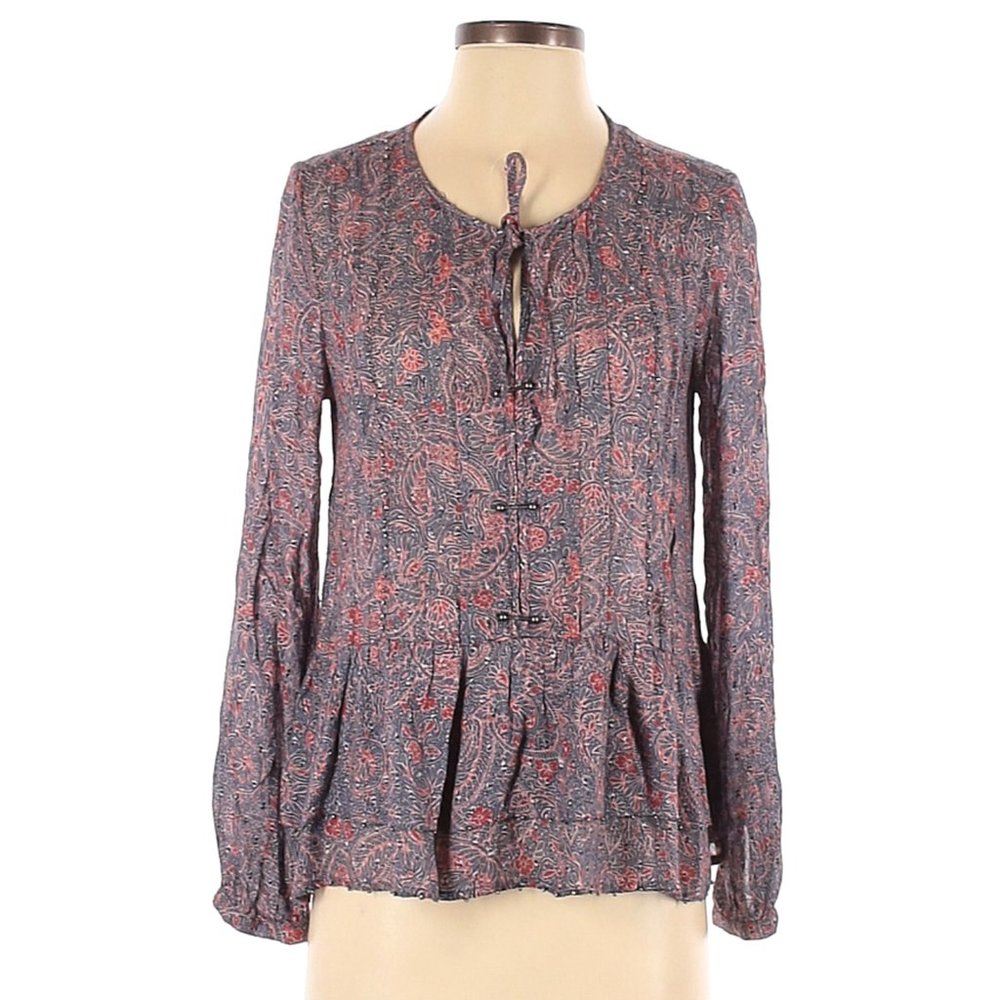 William Rast peasant top w/ silver bead accents